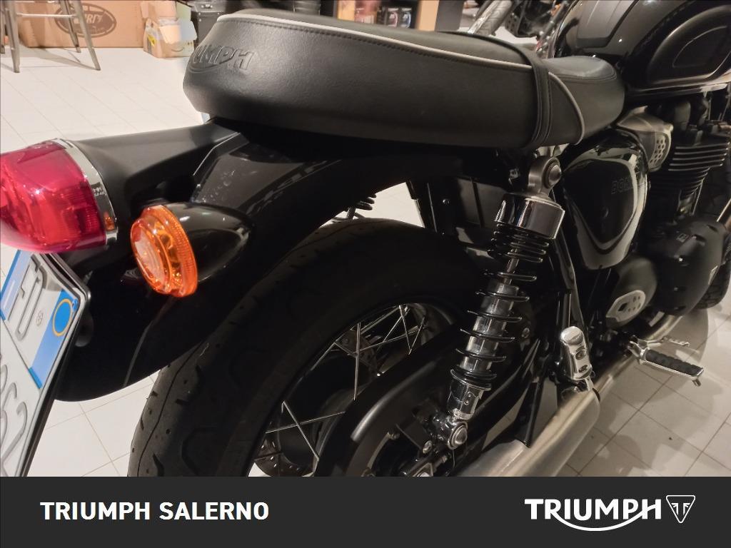 TRIUMPH Bonneville 900 T100 