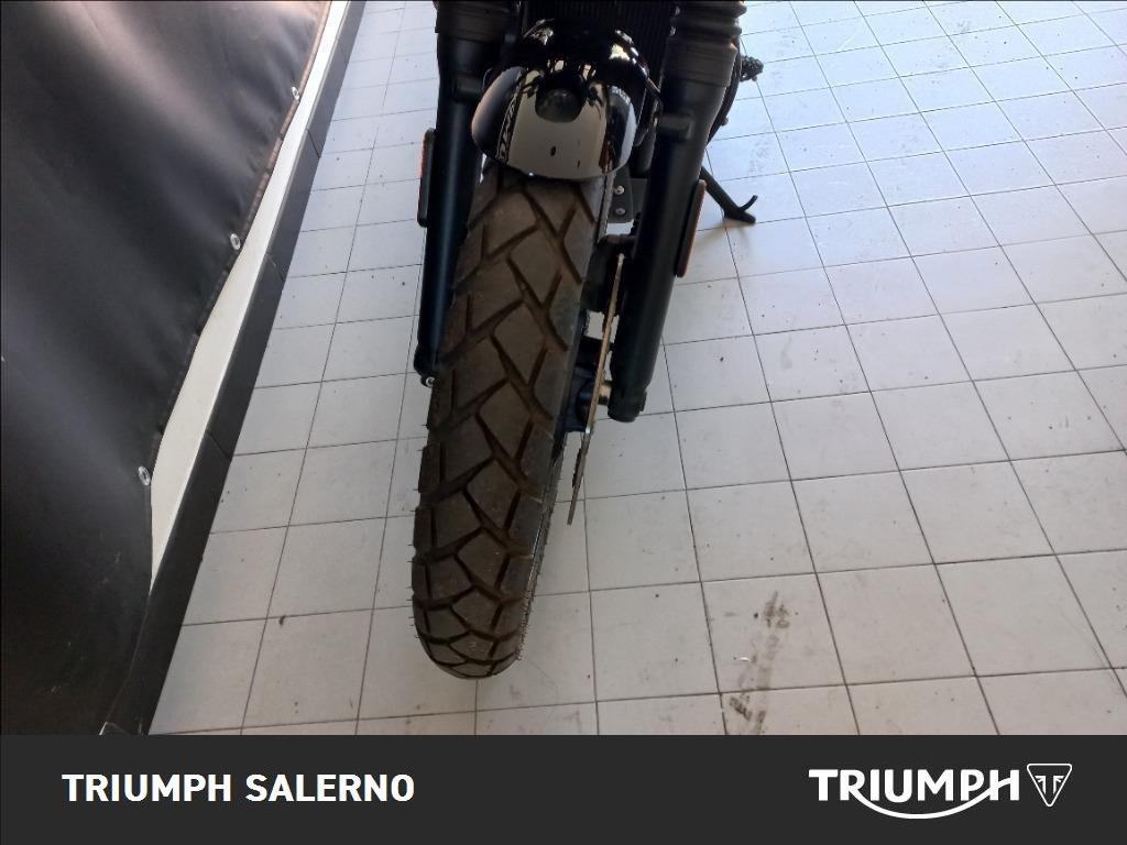 TRIUMPH Scrambler 900 Stealth Edition Abs